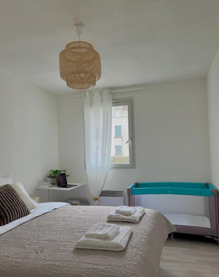La Voulzie Appartement - Proche Centre Avec Parking Prive Provins Extérieur photo
